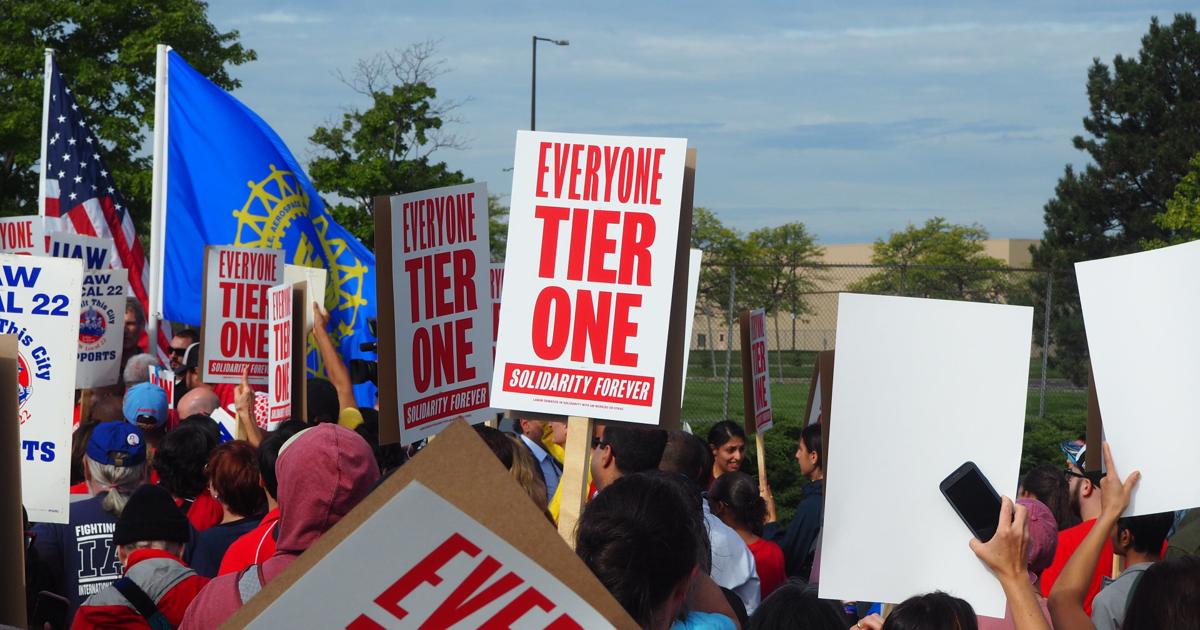 Democratic Socialist Rally WSU’s Young Democratic Socialists rally to support UAW strike ...