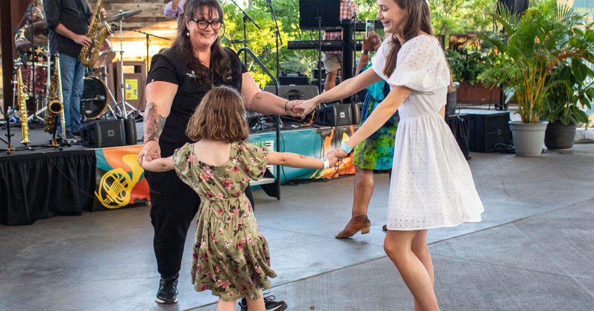 Popular concert series returns to the Indianapolis Zoo each Thursday this month