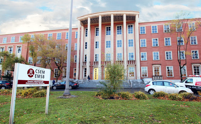 West-end parents want new school - Vimarsana News