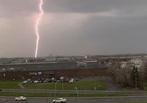 Lightning Safety Week urges Canadians to seek shelter at first sound of thunder