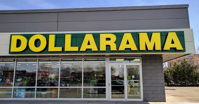 West Island woman alleges antisemitic slur by Dollarama employee