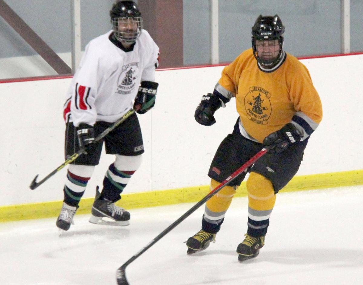 Hockey never gets old for these oldtimers | Lifestyles | thesuburban.com