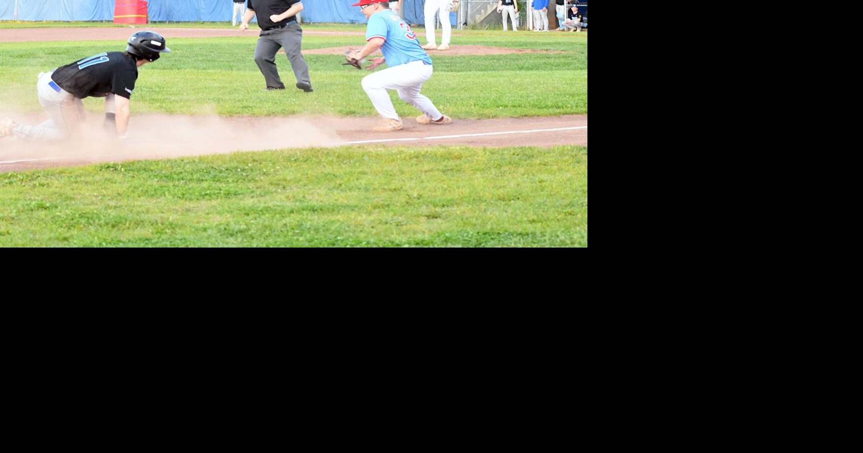 Ducs clip Cardinals' wings
