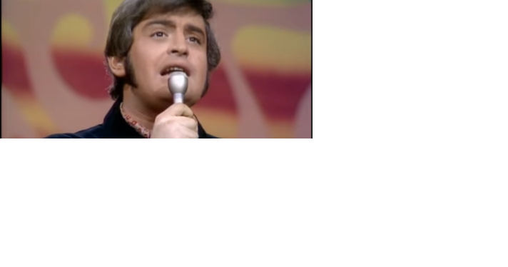 Retro Roundup's 10 favourite singers - Vimarsana News