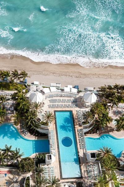 The Diplomat Beach Resort In Hollywood Pampers Its Guests The Diplomat Beach Resort In Hollywood Pampers Its Guests