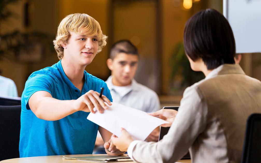 Opportunities Abound At West Island Spring Break March 5 Job Fair Lifestyles Thesuburban Com