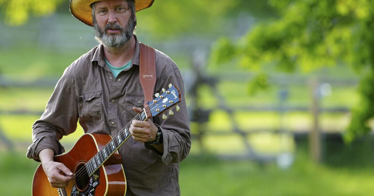Entertainment: Canadian comedy legend Tom Green coming to Montreal December 5th