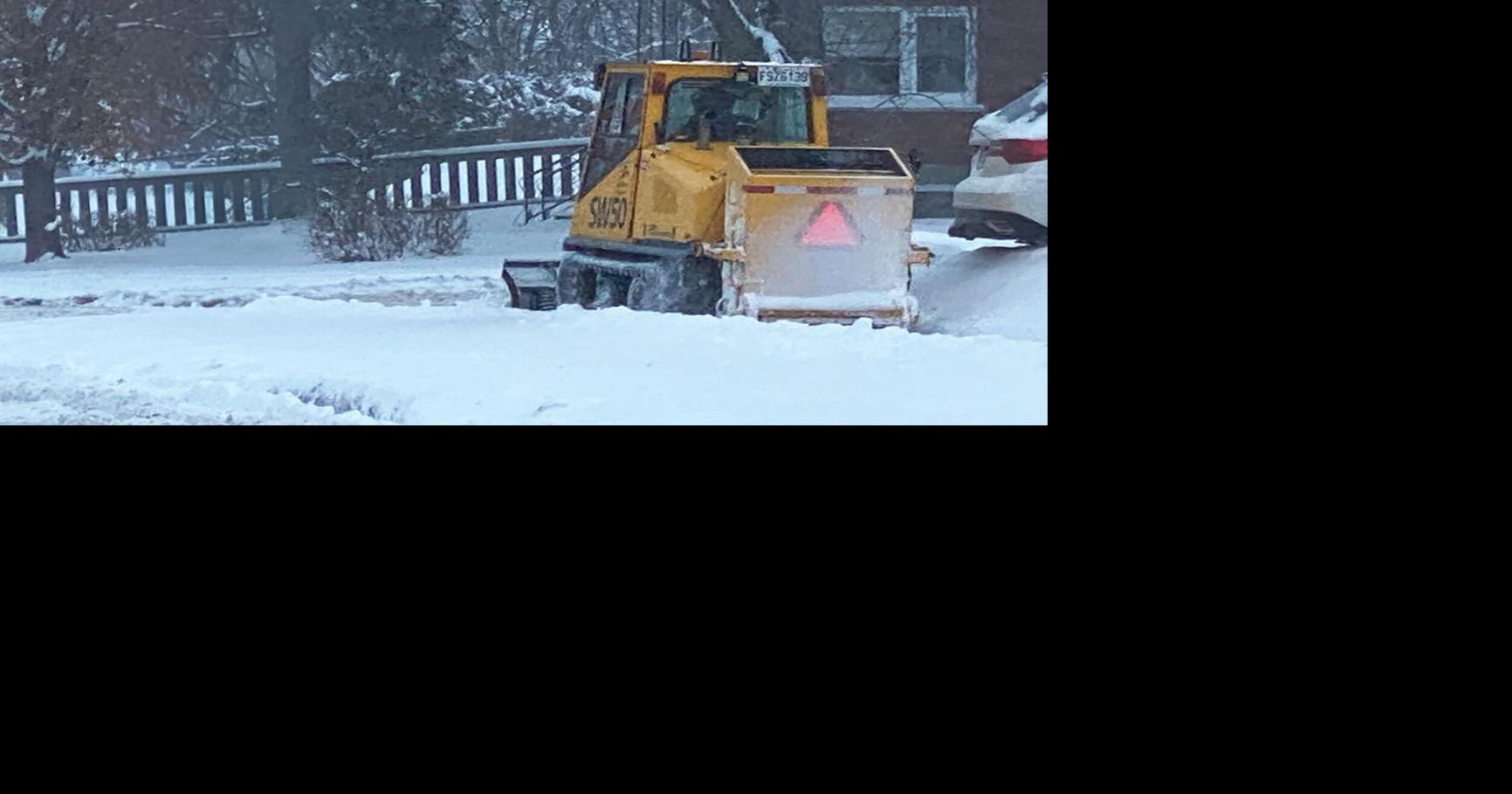 Strong winds cut power to over 100,000 Quebec homes | Suburban Weather ...