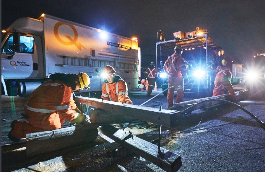 Crews From Ontario Atlantic Canada And Michigan Help Hydro Quebec After Fierce Windstorm Suburban Weather Thesuburban Com
