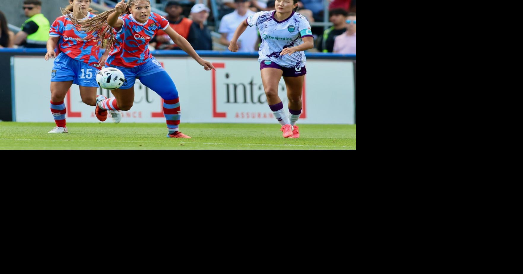 Roses hand Halifax a loss in front of NSL record crowd