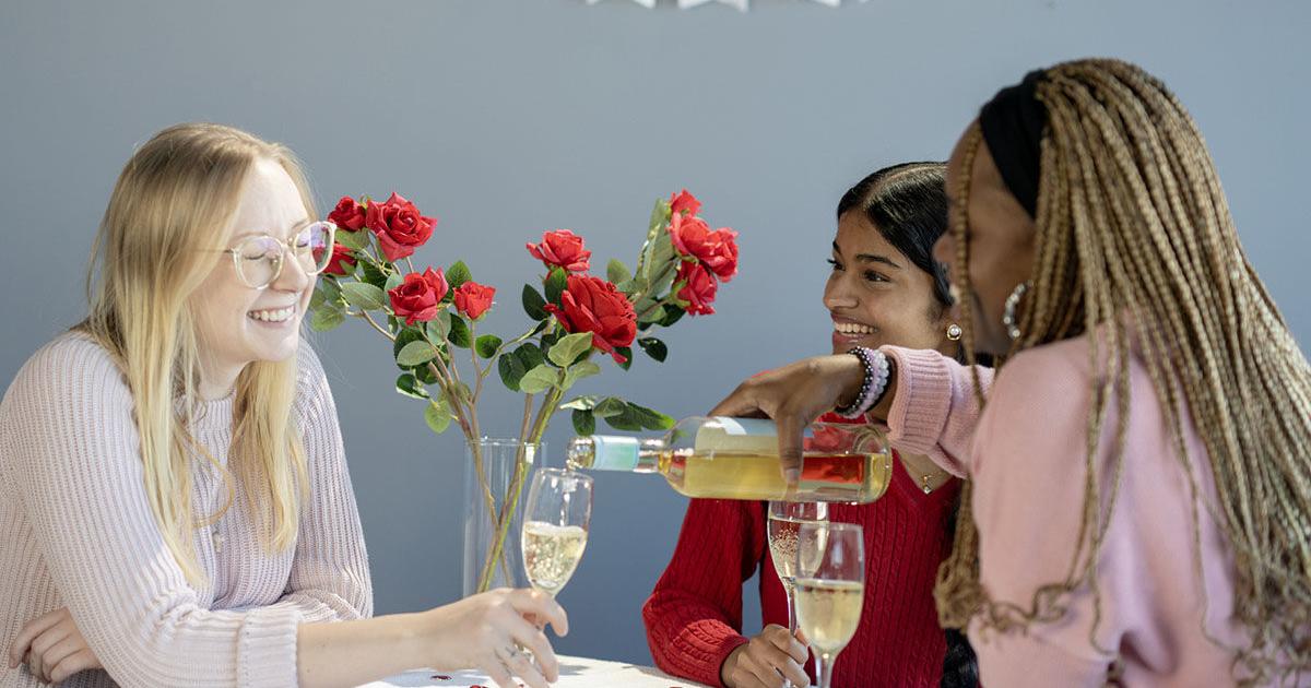 Mandi Robertson: Wines for Valentines 2026