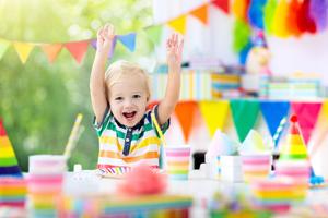 Supermom In Training: $100 Birthday Party Series - Toddlers