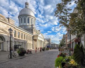 Family adventures in the old port_Bonsecours Market