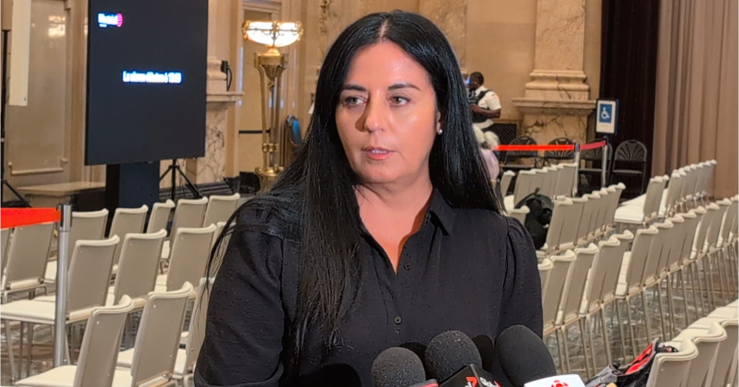 City of Montreal approves motion, removes 