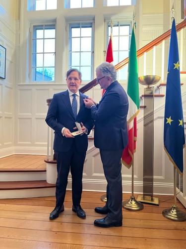 Westmounter Sen. Tony Loffreda honoured by Italy City News