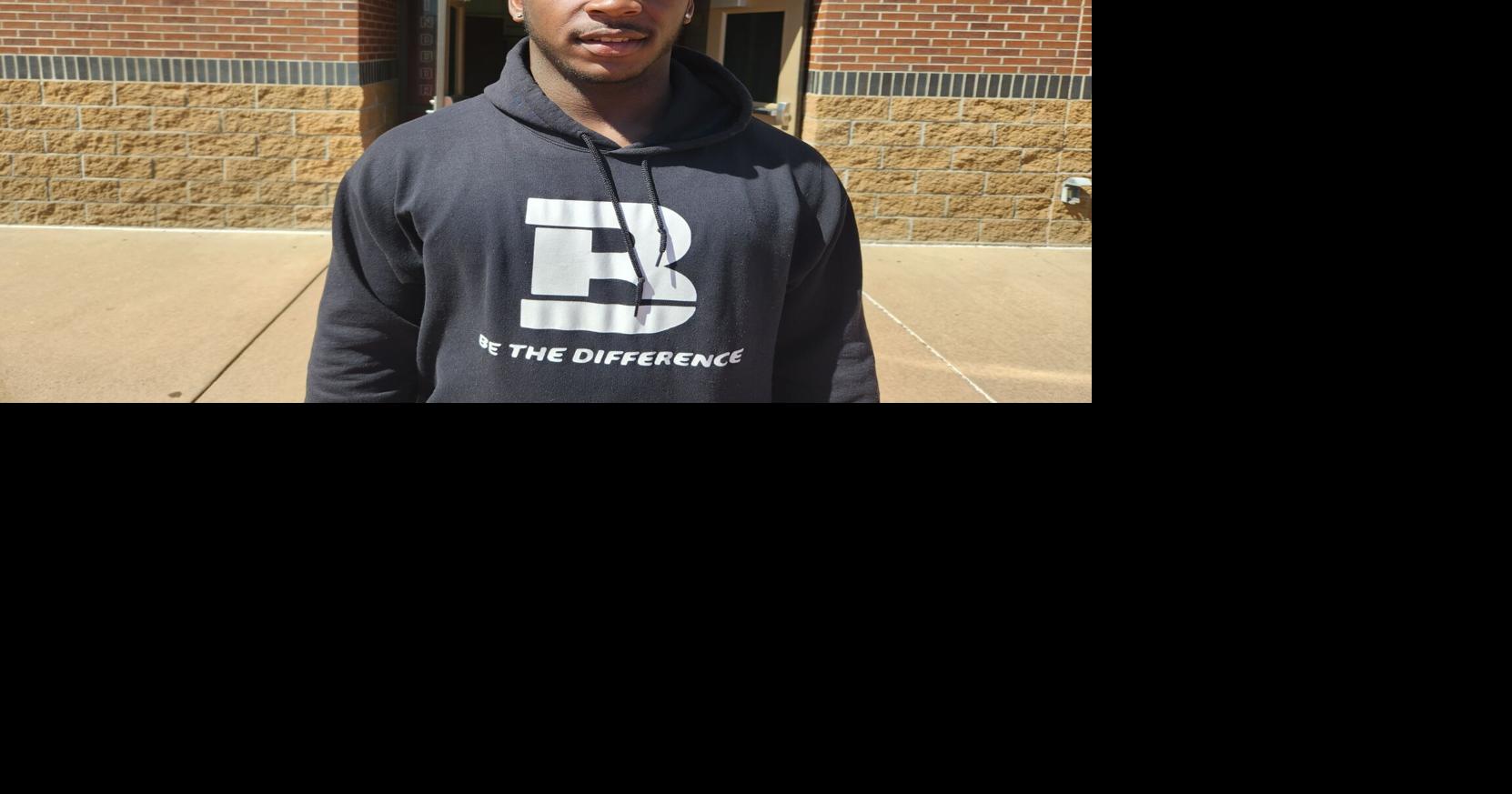 Russell, others ink with Hogs | Sports | thesuntimes.com