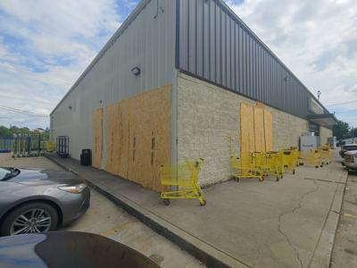 Accident damages store wall