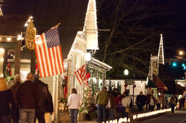 Dillsboro Luminaries Photo Galleries