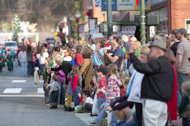 Sylva Christmas parade Photo Galleries