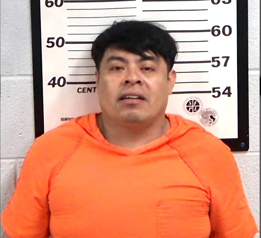 Man arrested following knife fight