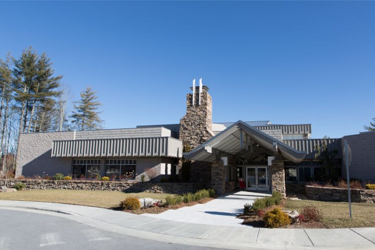 cashiersglenvillereccenter002.jpg