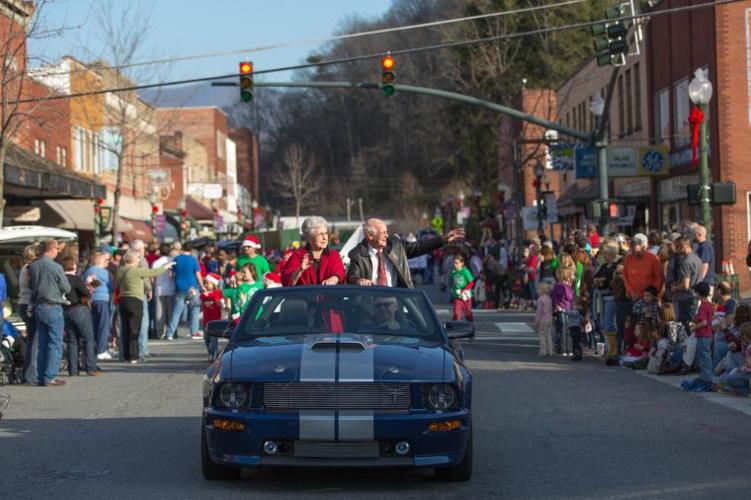 Sylva Christmas Parade 2025