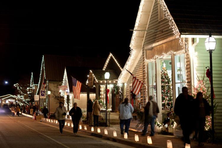 Dillsboro Luminaries Photo Galleries