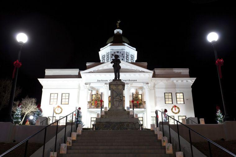 Library Christmas decorations - The Sylva Herald: Photo Galleries