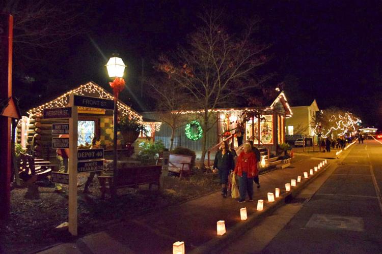 Dillsboro’s Festival of Lights and Luminaries continues this weekend News