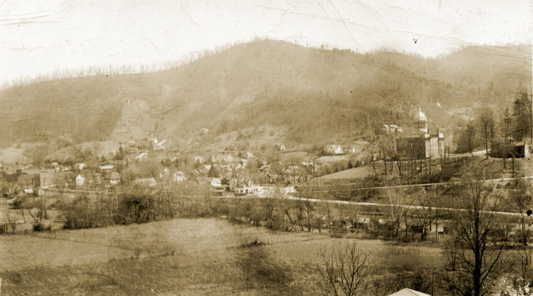Historic Courthouse Images
