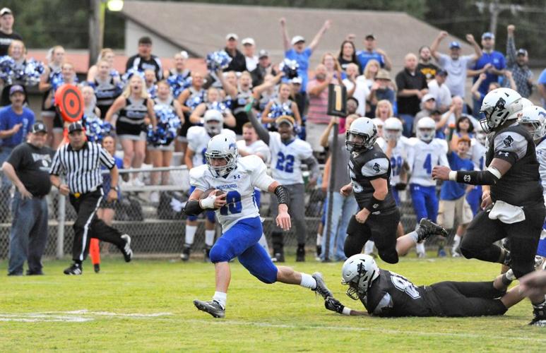 Matt Ridley Footballer Moore’s late TD run lifts SM past Knights | Smoky Mountain ...
