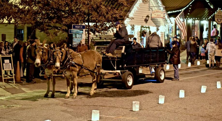 Dillsboro’s Festival of Lights and Luminaries continues this weekend News