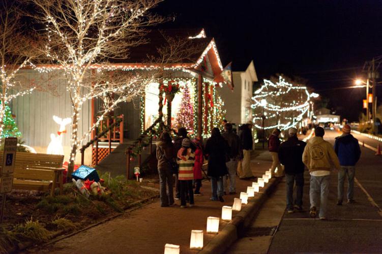 Dillsboro Luminaries Photo Galleries