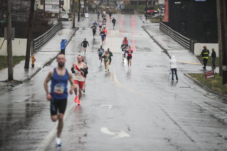 Gearinger wins Scranton Half Marathon Sports