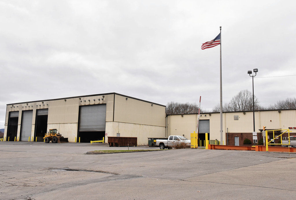 Lackawanna County Recycling Center to stop collecting commingled bottles, jars, cans | News