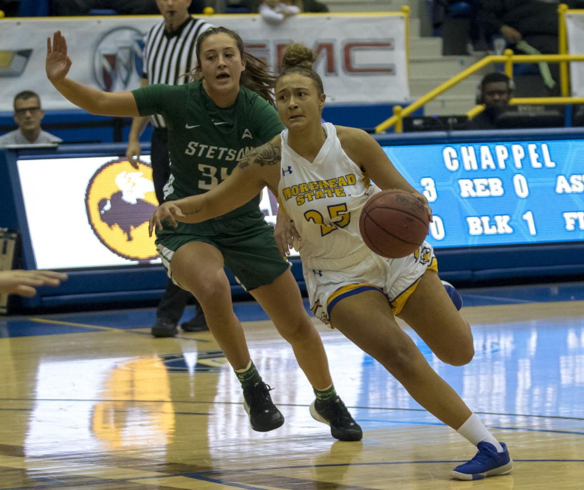 Women S Basketball Turns Over Hatters But Has Comeback Fall Short