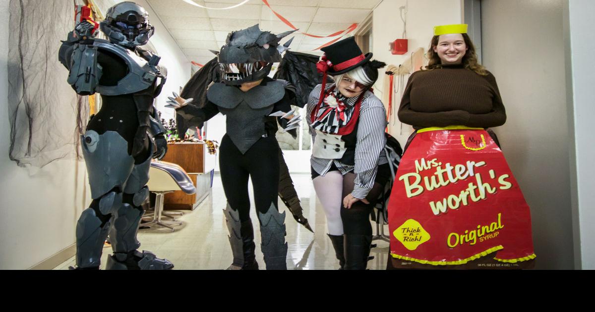 Students get creative with costumes at 'Rocky Horror' showing ...