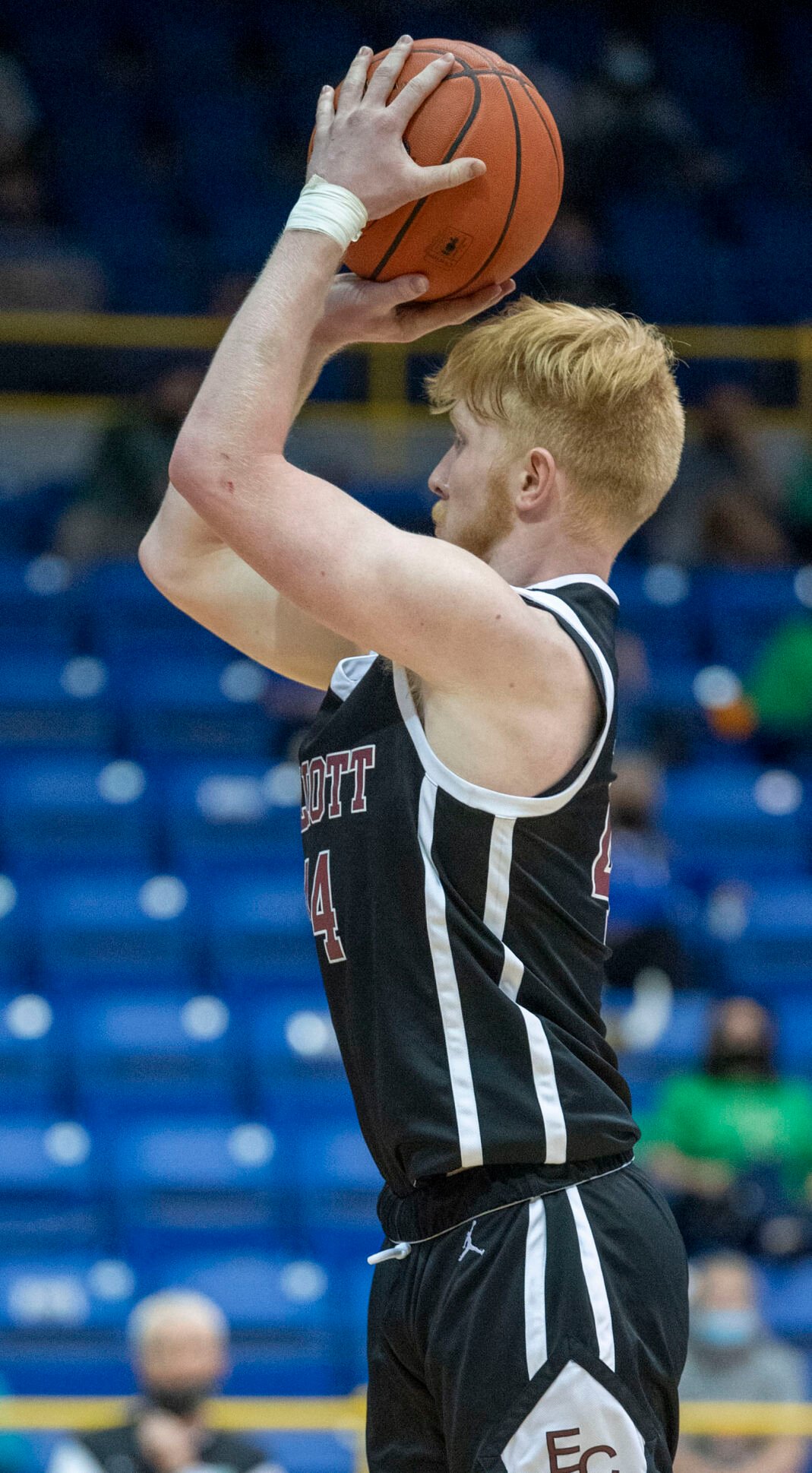 Rowan County v Elliott County Boys Regional