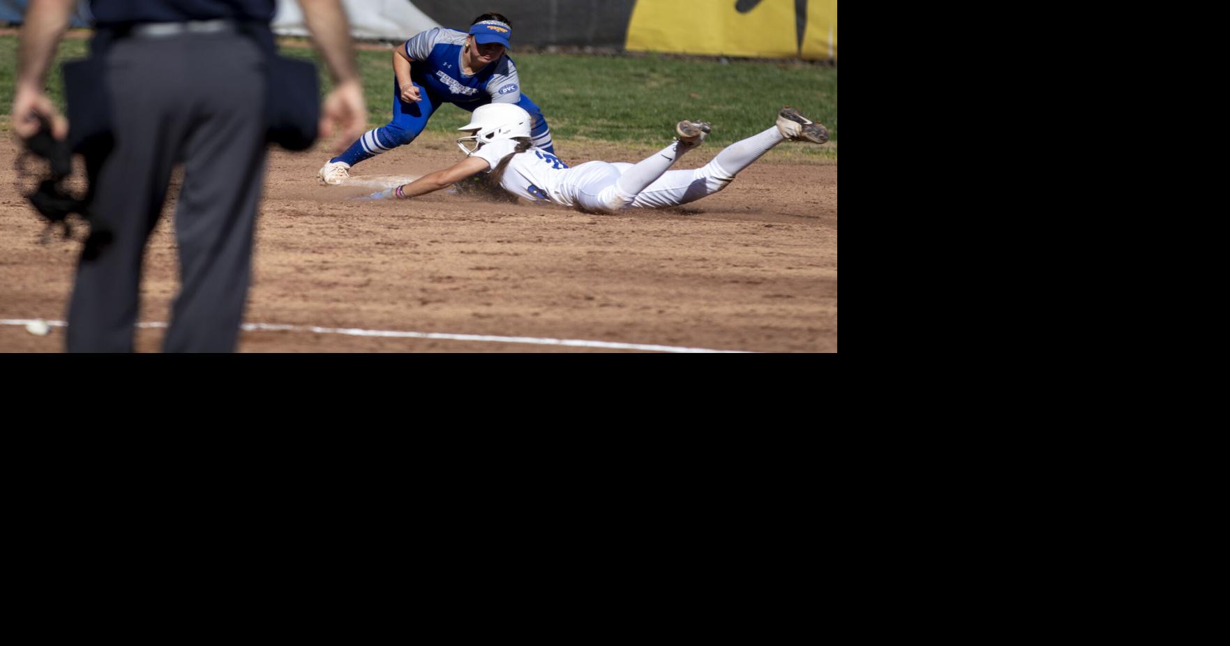 Eagle softball falls to Eastern Illinois