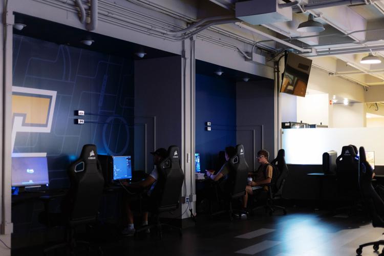 Uttc Esports Female Leadership Strengthens Unity in UTC’s Gaming Club | Features ...