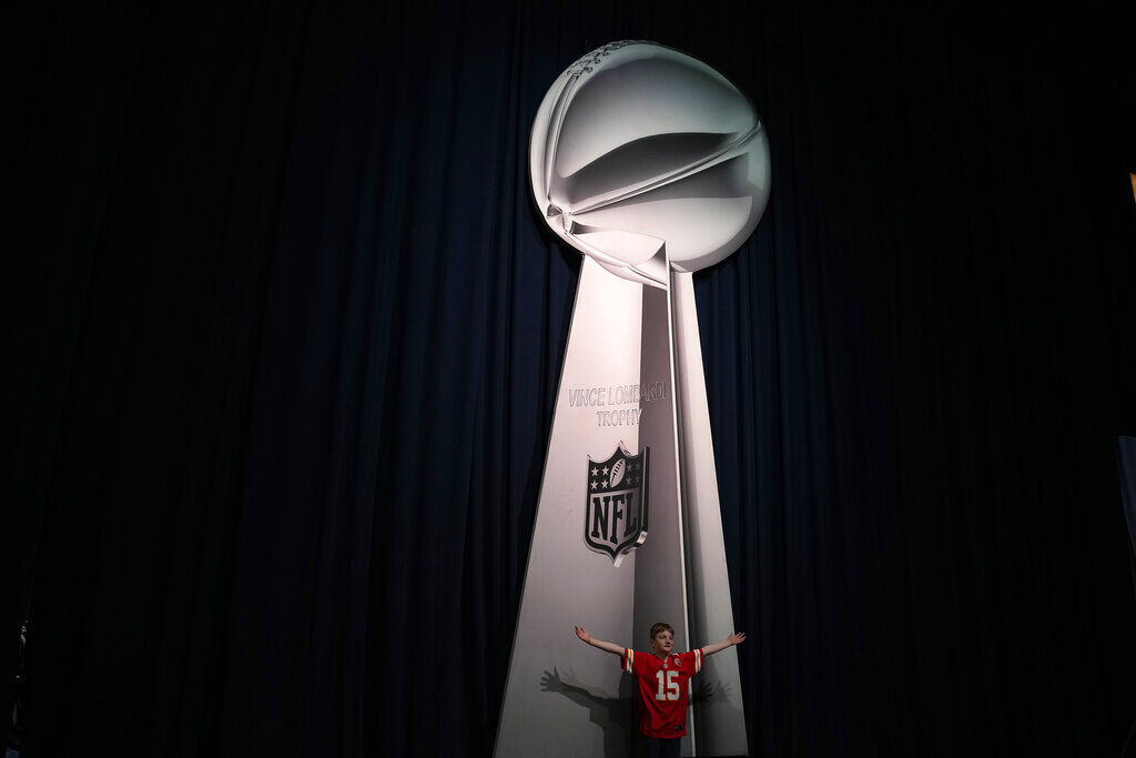 Vince Lombardi Trophy, Super Bowl 57, LVII Kansas City Chiefs