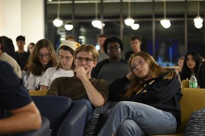 Students Band Together to Watch Presidential Debate Between Trump and ...