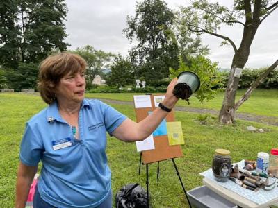 Penn State Extension Master Gardener Judy Coleman teaches a class about plants.