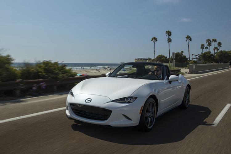 2019_Mazda_MX-5_Miata_59.jpg