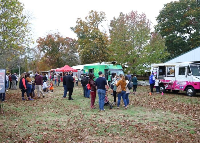 PHOTOS Food truck festival comes to North Stonington North
