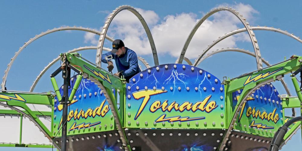 Springfest Rides PHOTOS: Getting ready for Springfest | Westerly | thewesterlysun.com