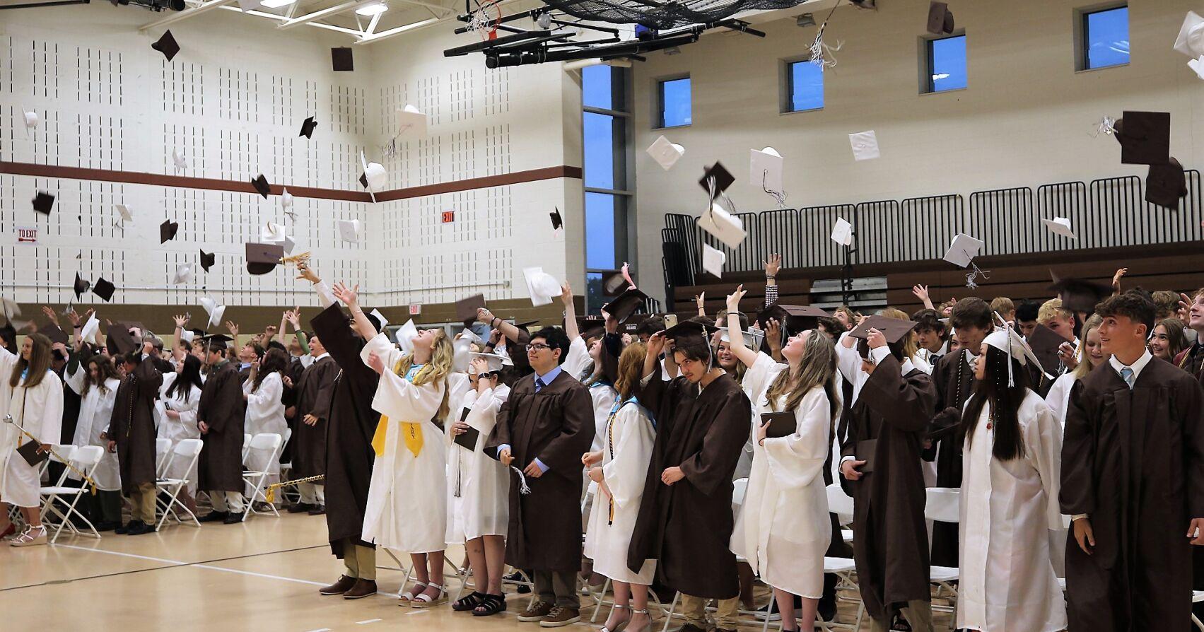 Stonington High Class of 2023 is a tale of 'closed chapters and new beginnings' | Stonington - Vimarsana News