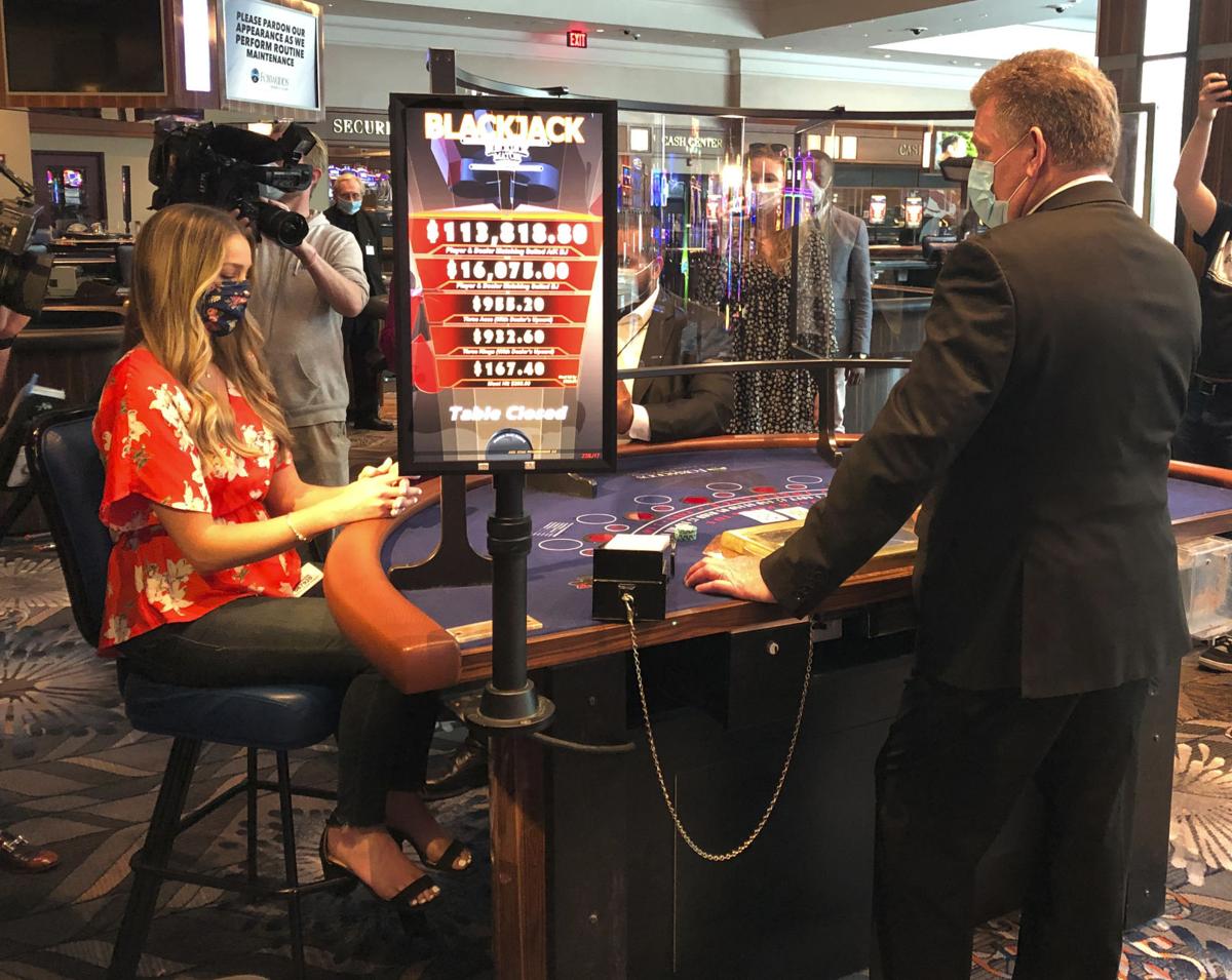 Gambling age mohegan sun Gambling age mohegan sun