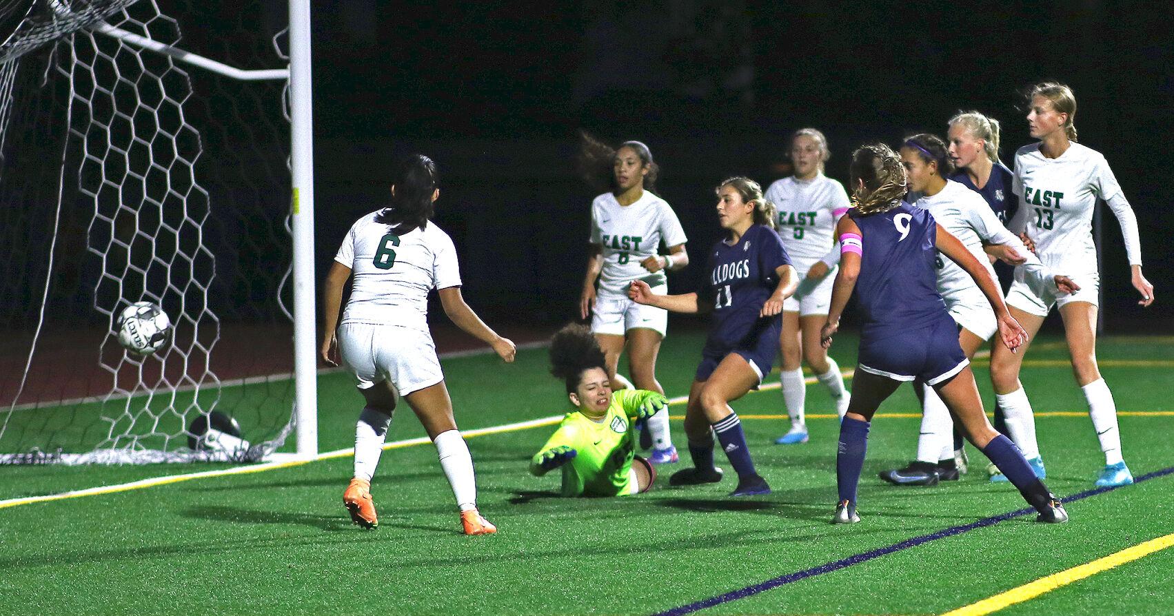 Girls soccer: Westerly shuts out Cranston East in Division III-B game