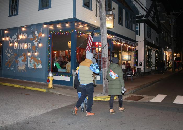 PHOTOS Stonington Stroll and treelighting Stonington